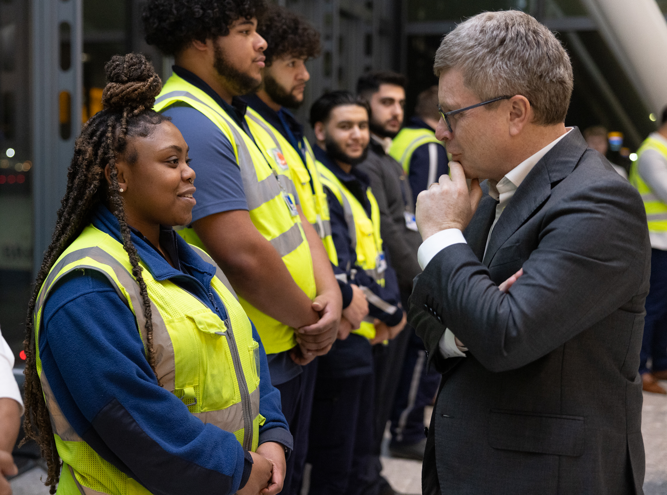 Sean Doyle meeting British Airways apprentices