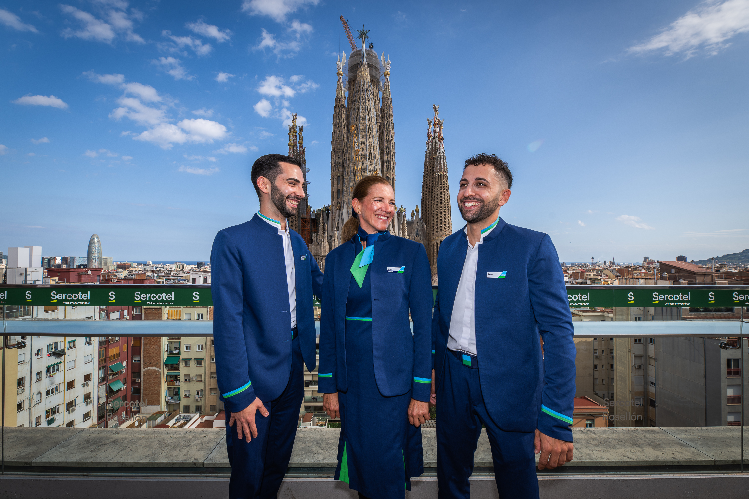 Members of LEVEL cabin crew posing in Barcelona